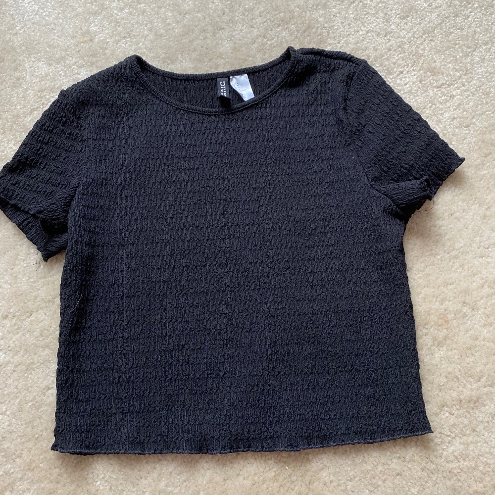 Black crop top